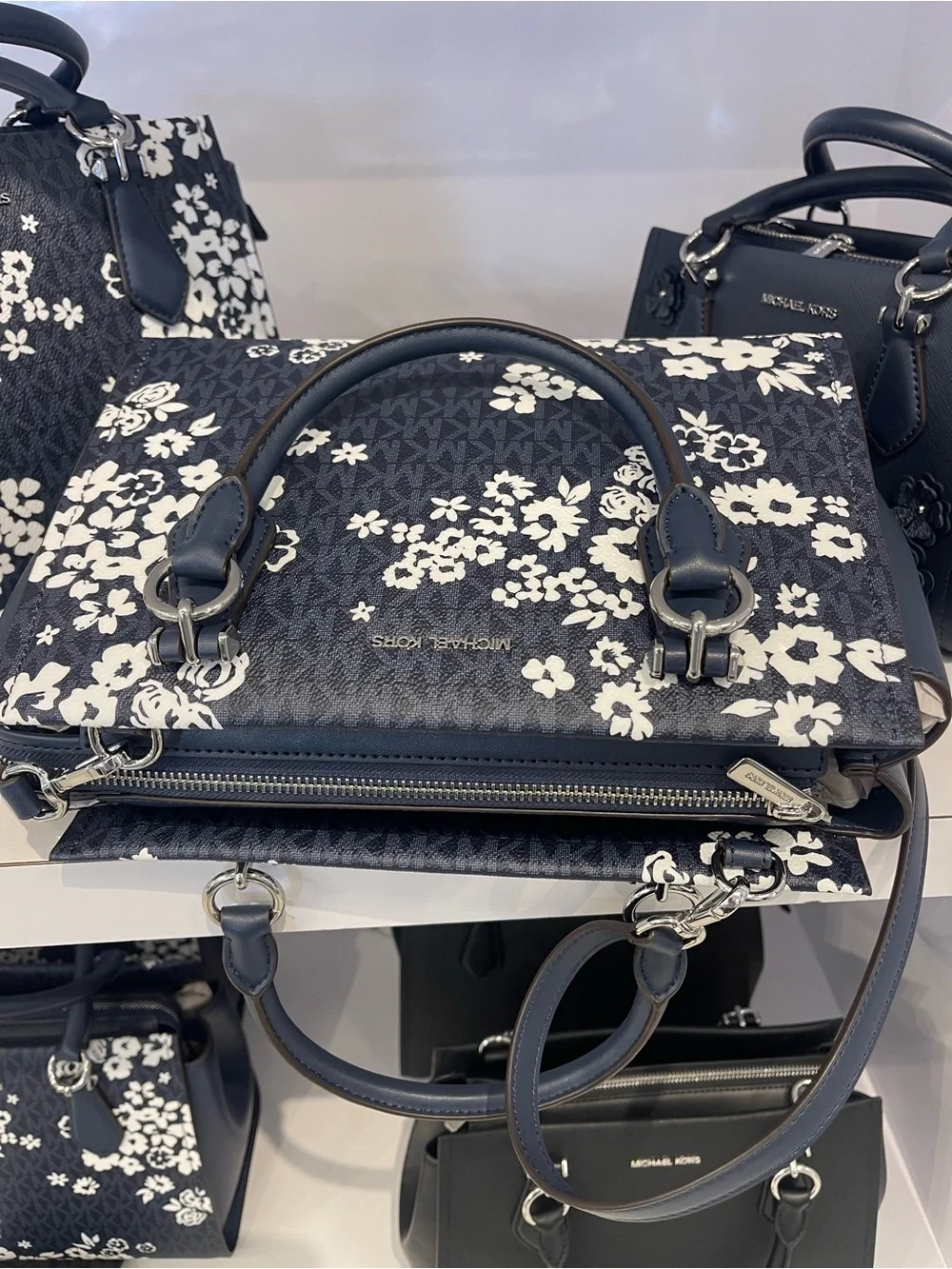 MICHAEL KORS Marilyn Md PrintedSignature Logo Satchel Crossbody  Admiral  NWT